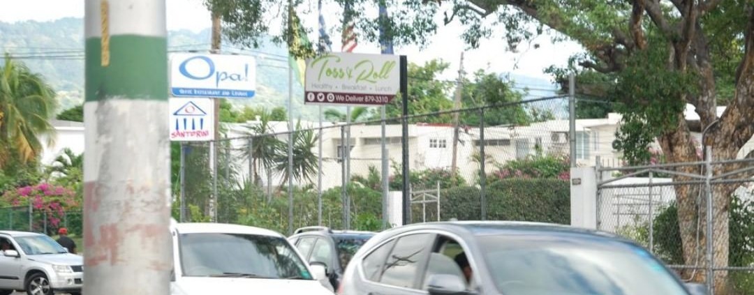 Fresh healthy meals you love from @tossandrollsaladbar Signage courtesy of