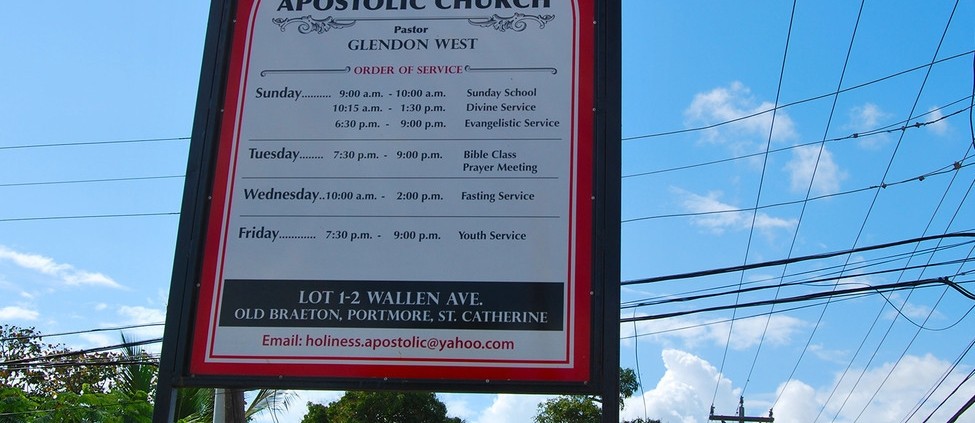 Sign Technology advancements have helped signs to evolve from wooden